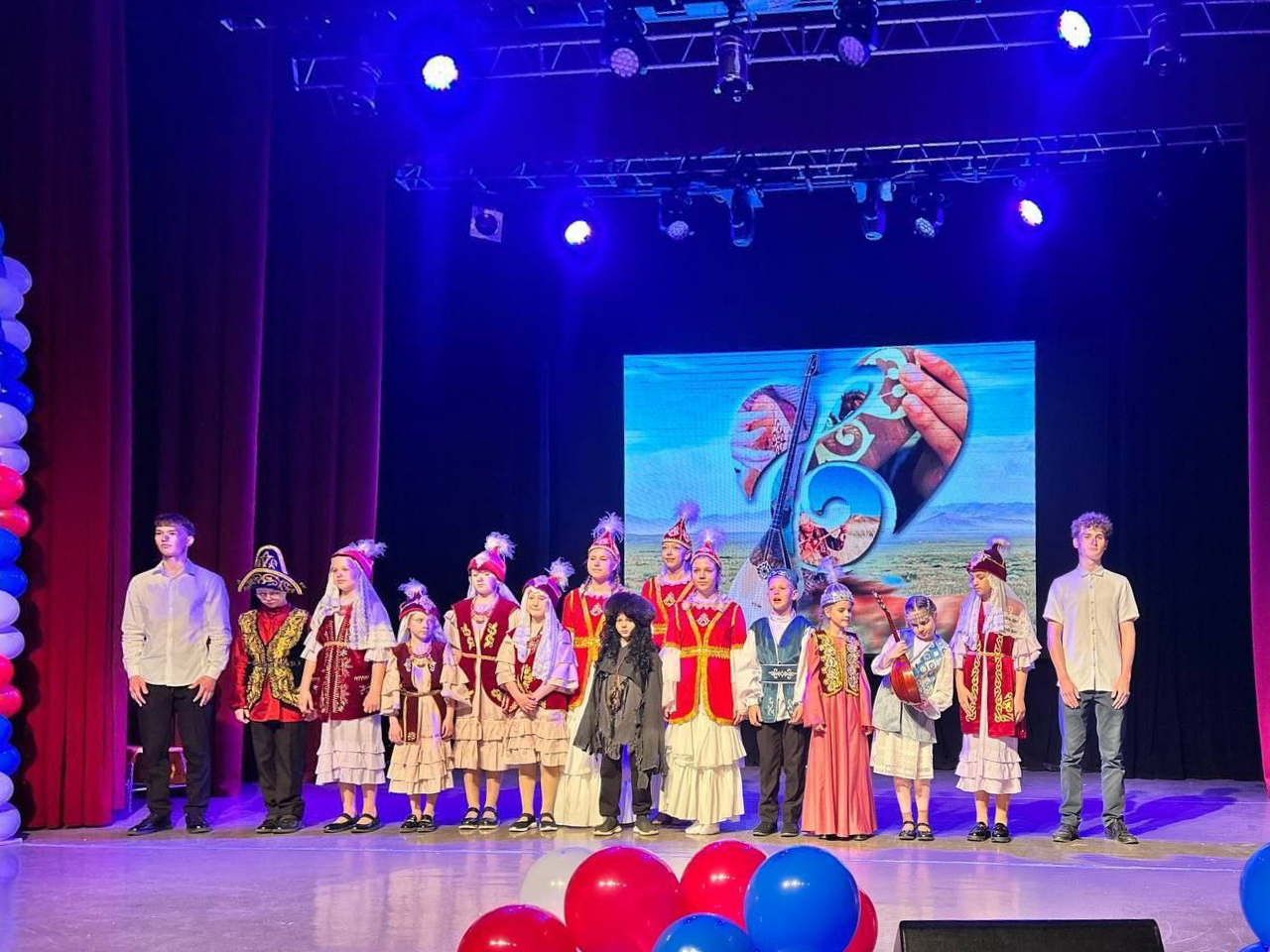 Международный фестиваль-конкурс «Наследники традиций».